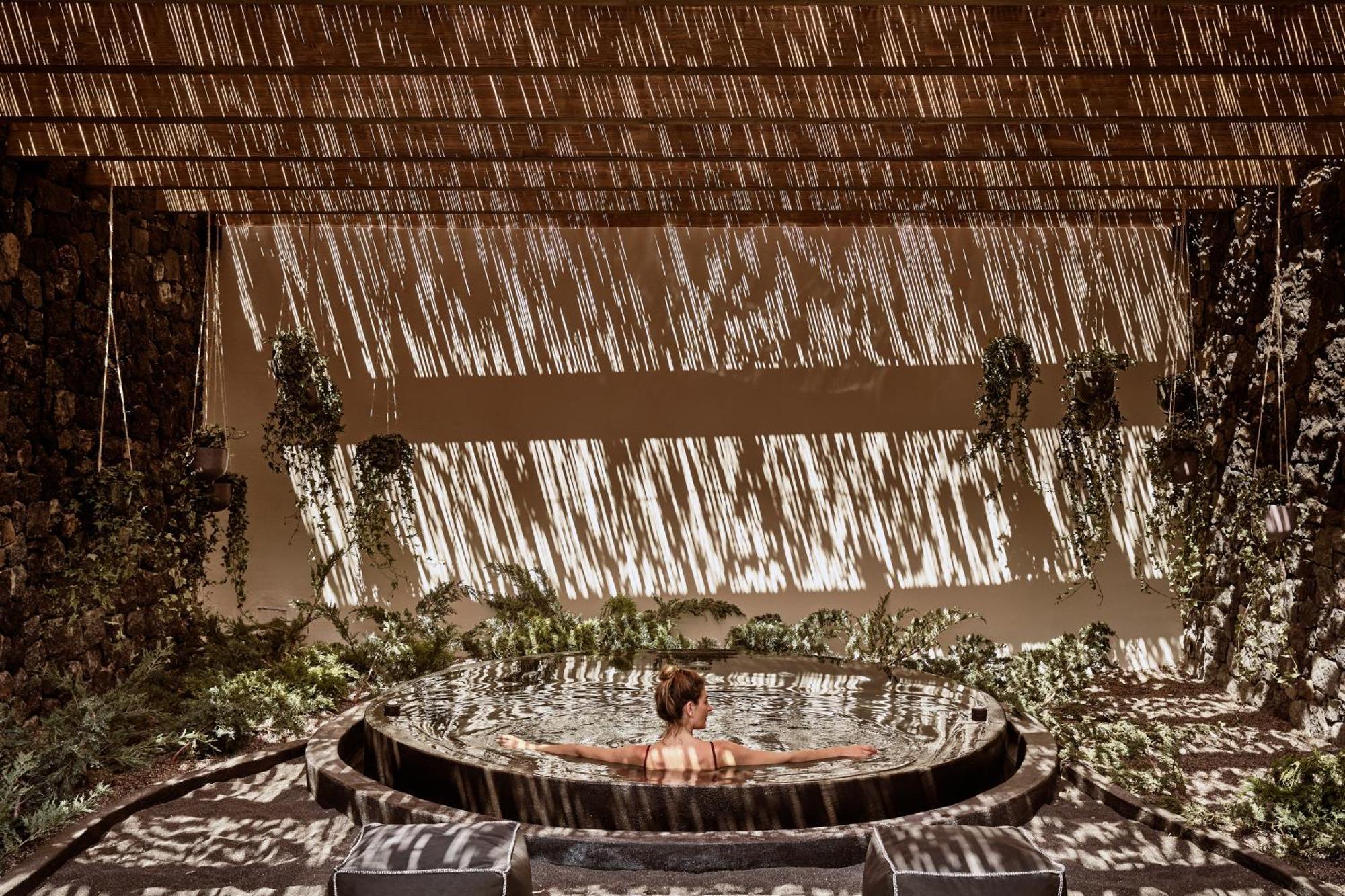Istoria, A Member Of Design Hotels Perivolos  Exterior foto